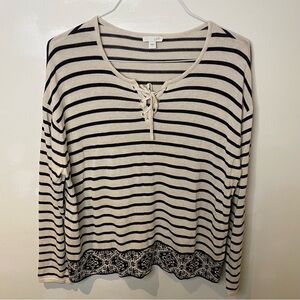 J.Jill Women’s Long Sleeve Sweater Ivory/Black Aztec Striped Lace-Up- Large